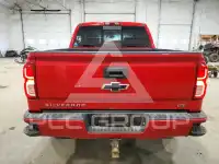 2016 Chevrolet Silverado photo