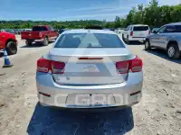 2016 Chevrolet Malibu photo