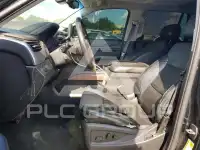 2016 Chevrolet Tahoe photo