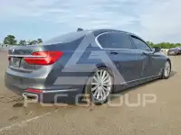2016 BMW 740 photo