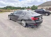 2016 BMW 740 photo