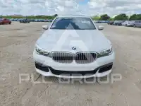 2016 BMW 740 фото