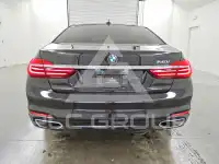 2016 BMW 740 фото