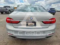 2016 BMW 740 фото
