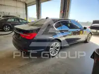 2016 BMW 750 photo