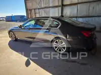 2016 BMW 750 photo