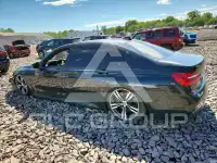 2016 BMW 750 фото