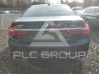 2016 BMW 750 фото