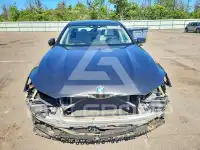 2016 BMW 750 фото