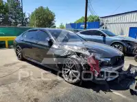 2016 BMW 750 фото