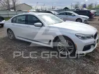 2016 BMW 750 фото