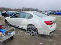 2016 BMW 750 photo