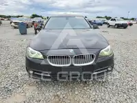 2016 BMW 528 photo
