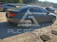 2016 BMW 528 photo