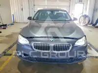 2016 BMW 528 photo