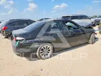 2016 BMW 320 photo