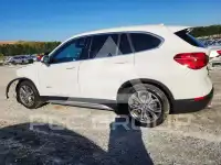 2016 BMW X1 photo