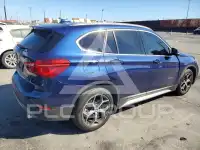 2016 BMW X1 фото