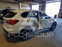 2016 BMW X1 фото