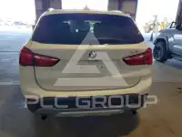 2016 BMW X1 фото