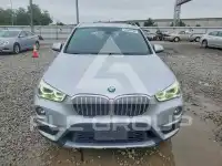 2016 BMW X1 фото