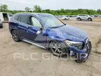 2016 BMW X1 photo