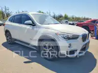 2016 BMW X1 фото