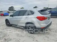 2016 BMW X1 photo