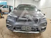2016 BMW X1 фото