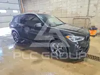 2016 BMW X1 фото
