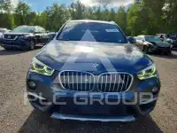 2016 BMW X1 фото