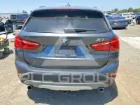 2016 BMW X1 фото