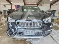 2016 BMW X1 фото
