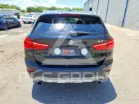 2016 BMW X1 фото