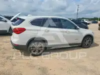 2016 BMW X1 фото