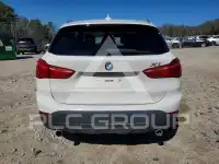 2016 BMW X1 photo