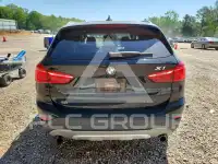 2016 BMW X1 photo