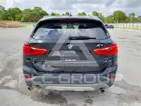 2016 BMW X1 photo