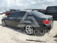 2016 BMW 550 фото