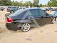 2016 BMW 550 фото