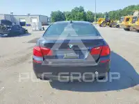 2016 BMW 550 фото