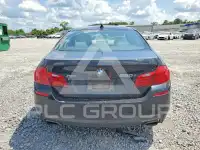 2016 BMW 550 фото