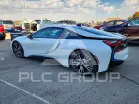 2016 BMW I8 фото