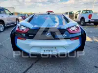 2016 BMW I8 фото