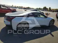 2016 BMW I8 фото