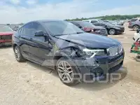 2016 BMW X4 photo