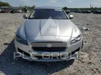 2016 Jaguar XF photo