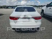 2016 Jaguar XF photo