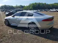 2016 Jaguar XF фото
