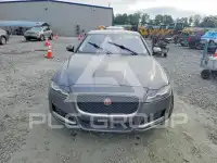 2016 Jaguar XF photo